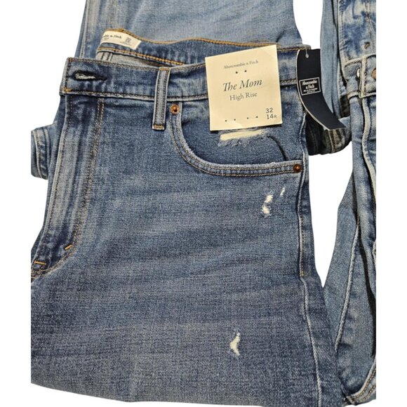 4 Pairs NWT Abercrombie & Fitch Women's Size 14R Jeans - Picture 2 of 8